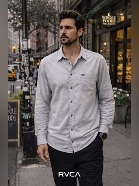 RVCA Men’s Light Heather Gray Long-Sleeve Button-Down Shirt
